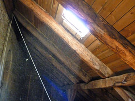 Das Dachgebälk (Foto: Karl-Franz Thiede)